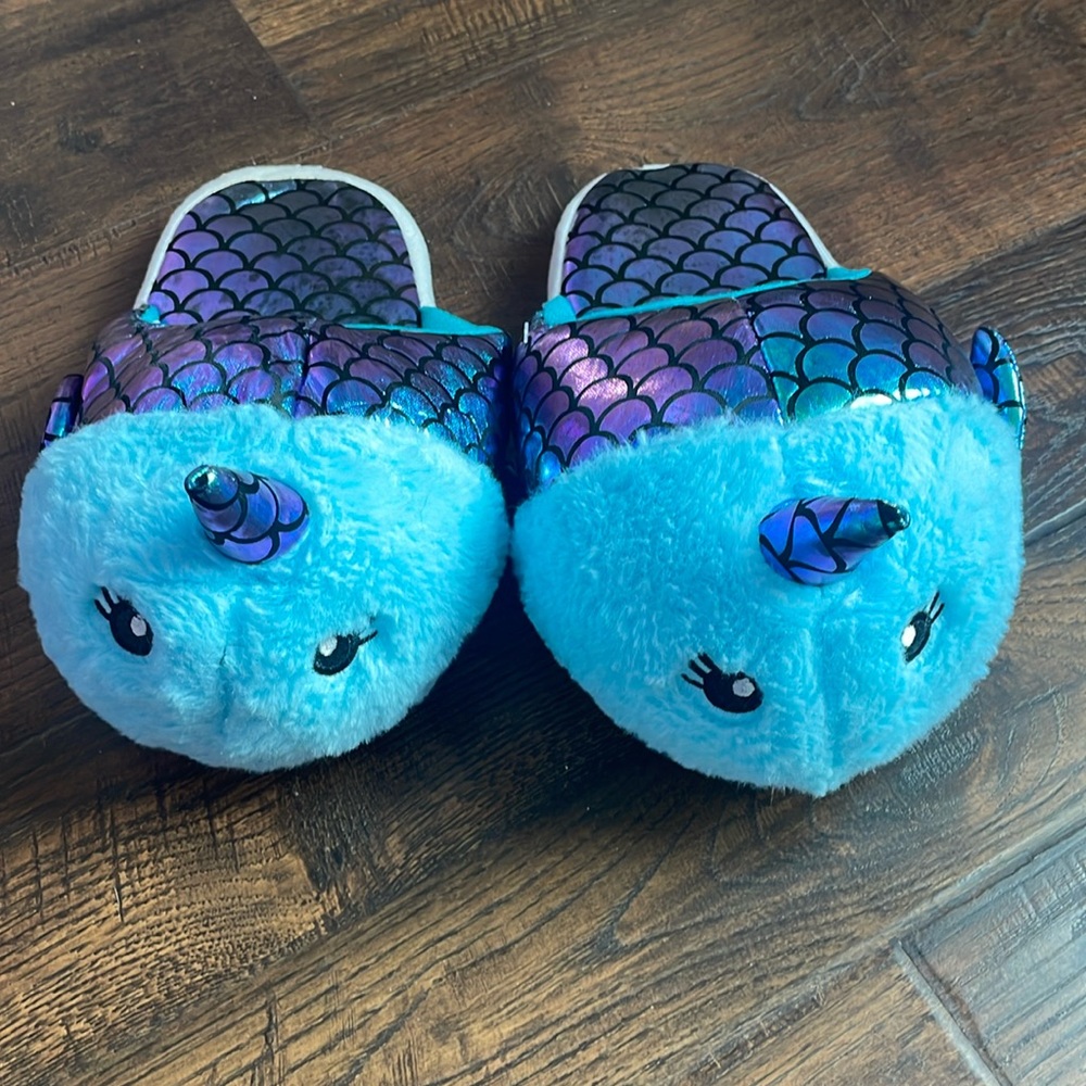 Narwhal slippers size 5/6
